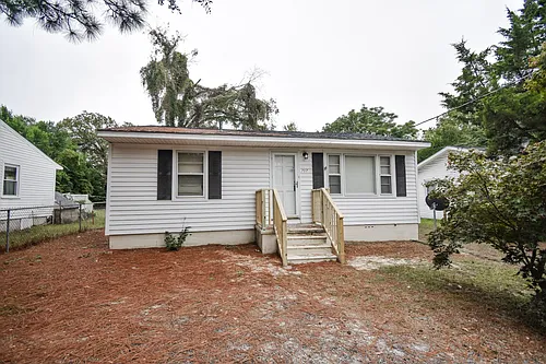 707 Veda St #B Photo 1
