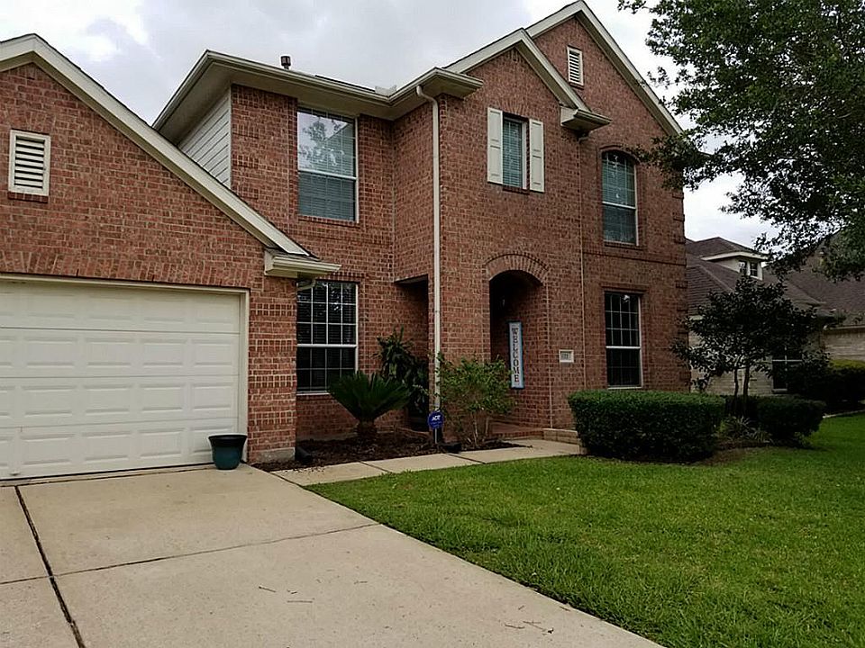 1st image of 611 Biscayne Bend Ln