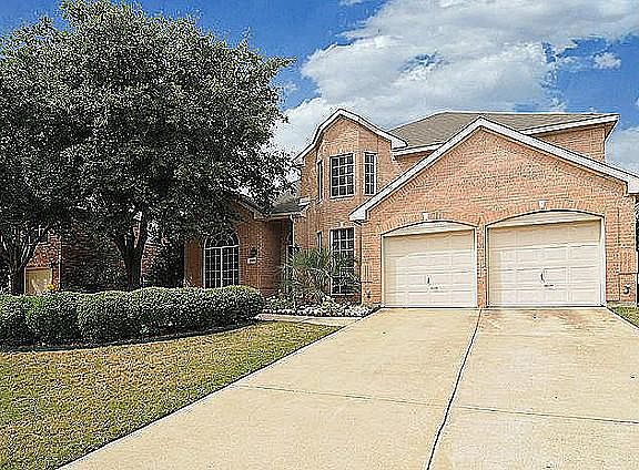 2nd image of 2313 Cedarwood Dr