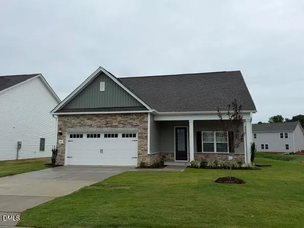 267 Custer Dr, Mebane, NC 27302