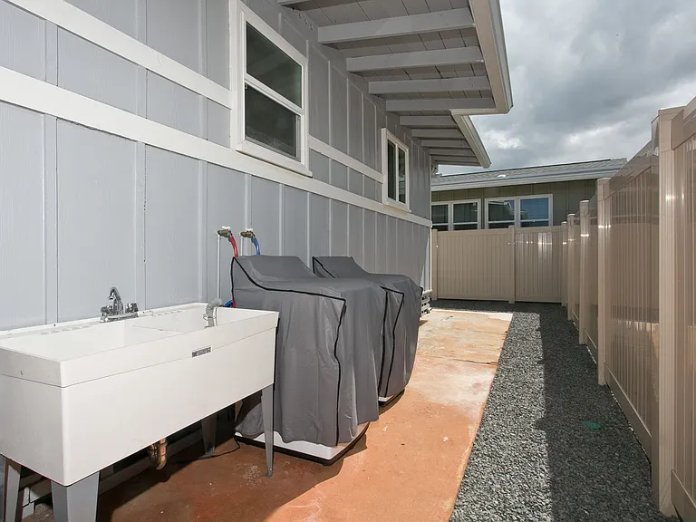1227 Kaala Ave — Photo 18