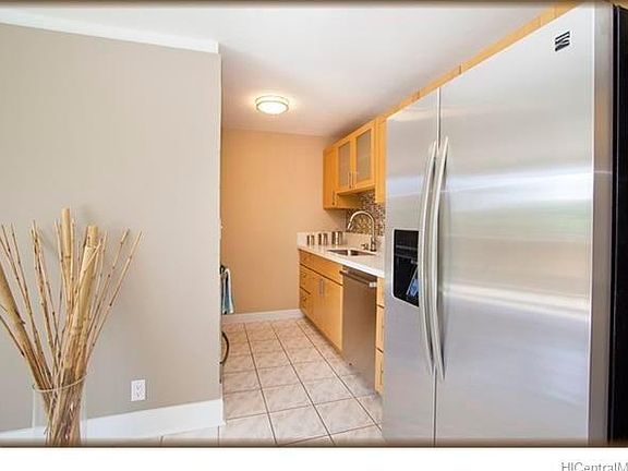 FURNITURE IN PHOTOS NOT INCLUDED