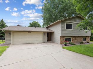 10838 100th Pl N, Maple Grove, MN 55369