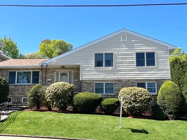68-70 Floyd St, Winthrop, MA 02152
