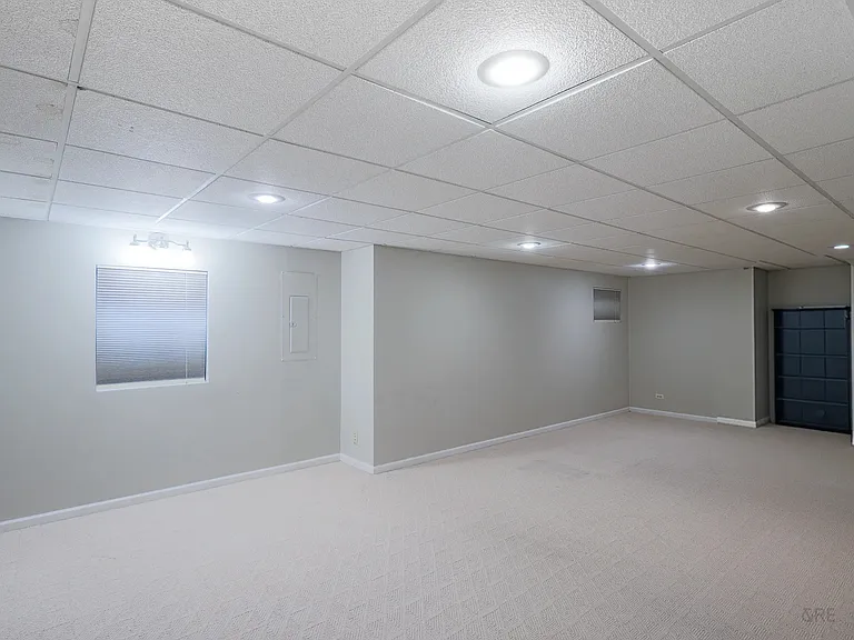 2436 Madiera Ln — Photo 26