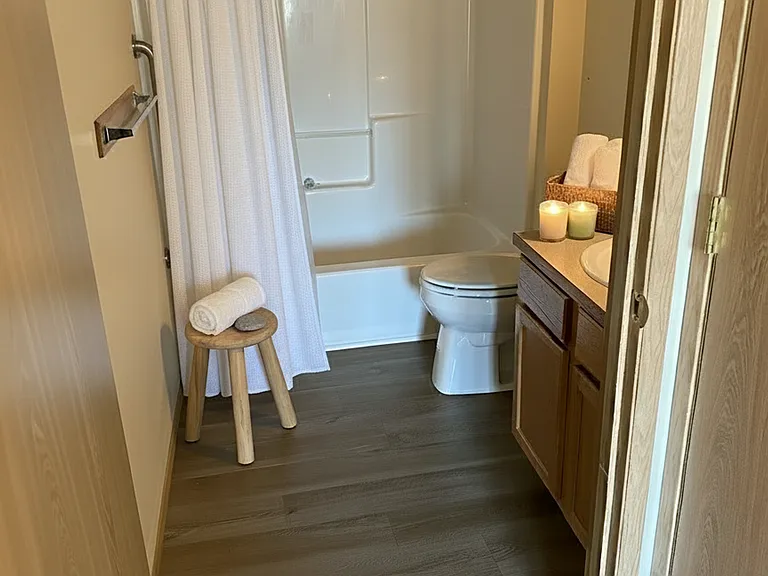 1703 Melody Cir — Photo 6