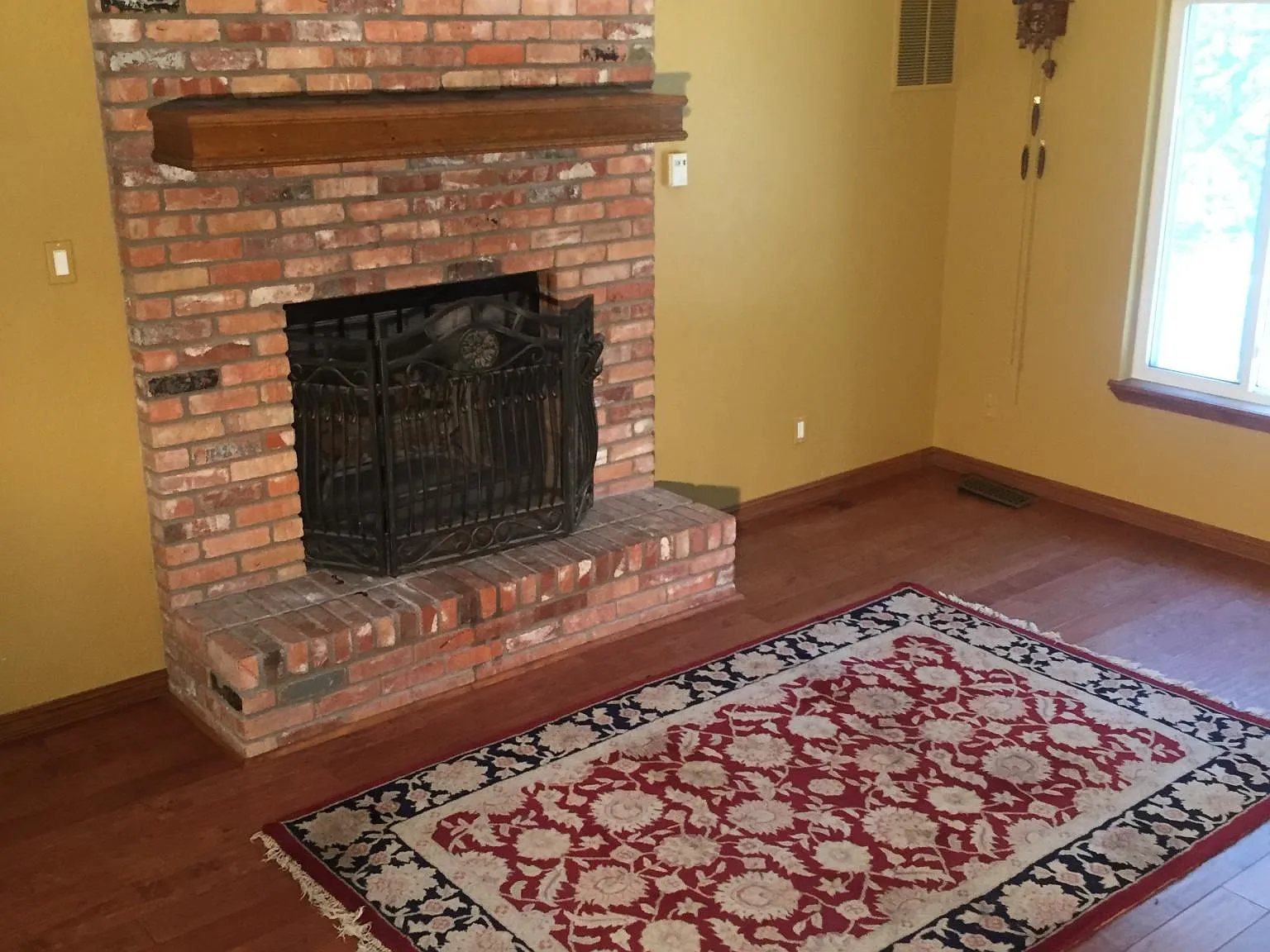 3 bed, 2.5 bath, 2450 sqft, $3,000 — Photo 3