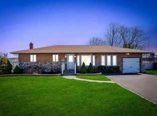 9 Ruth Blvd, Commack, NY 11725
