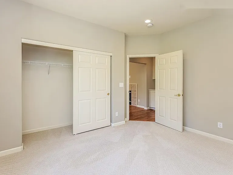 2327 Lass Dr — Photo 16