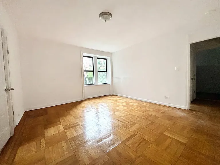 455 Schenectady Ave #1O — Photo 1