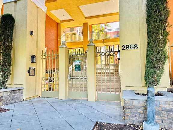 2nd image of 2988 Grassina St Unit 413