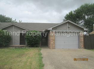 312 Asbury Dr, Saginaw, TX 76179