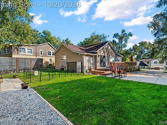 4th image of 1146 Sunrise Park St