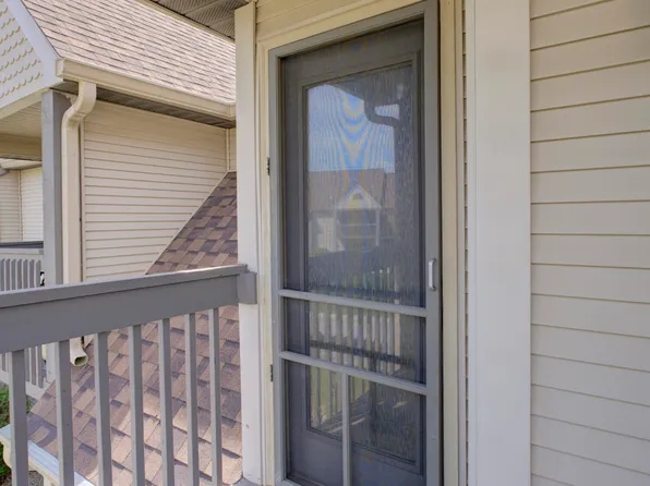 3602 Timberbridge Dr, Valparaiso, IN 46383