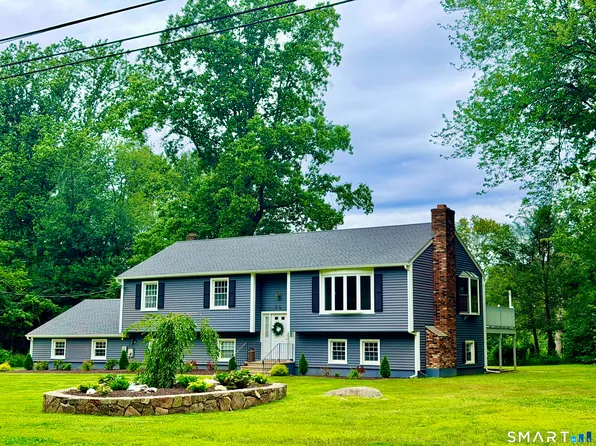 30 Valley Brook Terrace, Stratford, CT 06614