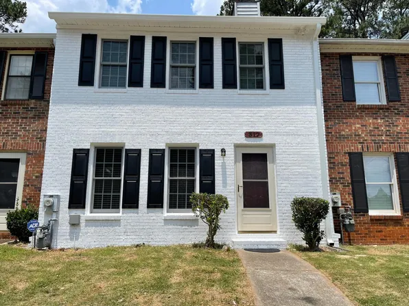 317 Timber Creek Ln SW, Marietta, GA 30060