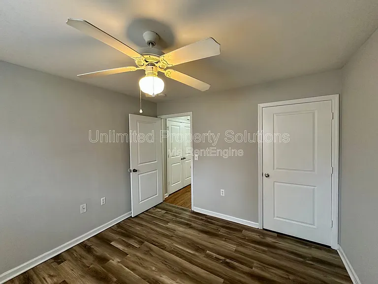 370 S Kerr Ave #101 — Photo 8
