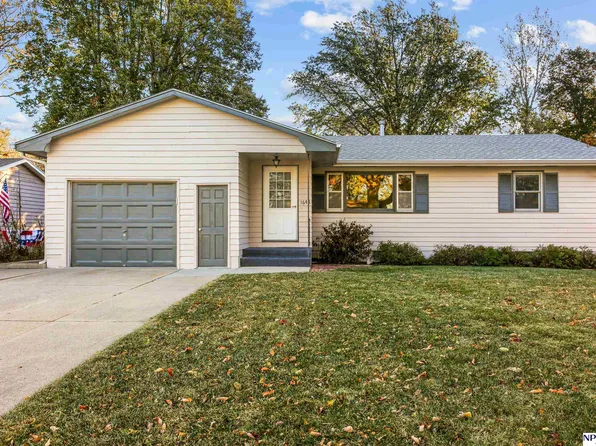 1644 N Oak St, Wahoo, NE 68066