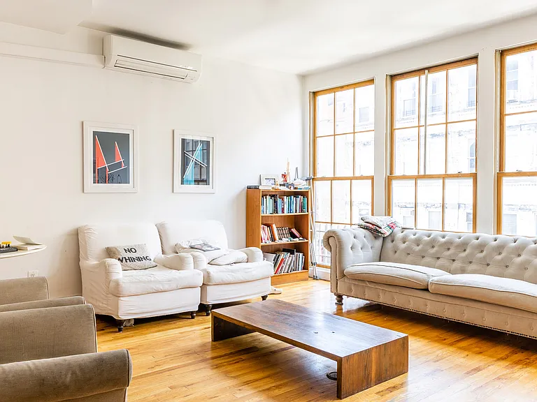 111 W 17th St #PENTHOUSE — Photo 5