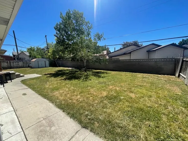3838 S Sunnyvale Dr — Photo 2