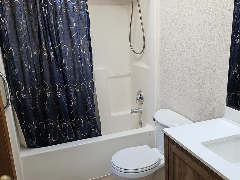 2334 Island Dr NW — Photo 6