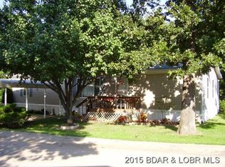 272 Oak Ridge Dr, Sunrise Beach, MO 65079
