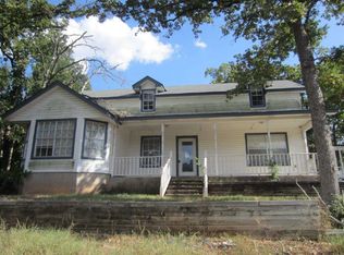 302 Pecan Acres Rd, Bastrop, TX 78602