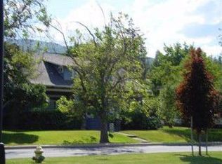 514 Siskiyou Blvd, Ashland, OR 97520
