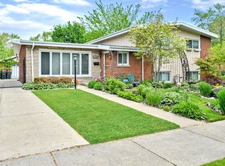 7928 Churchill St, Morton Grove, IL 60053
