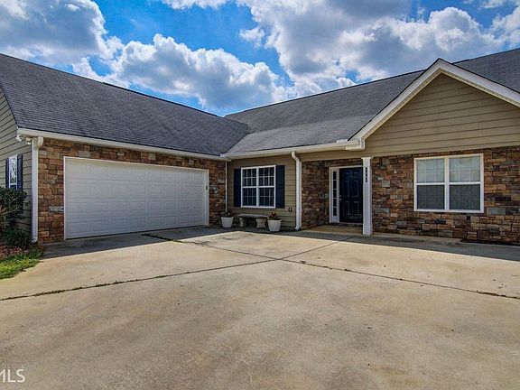 2nd image of 1061 Whispering Lakes Dr #60
