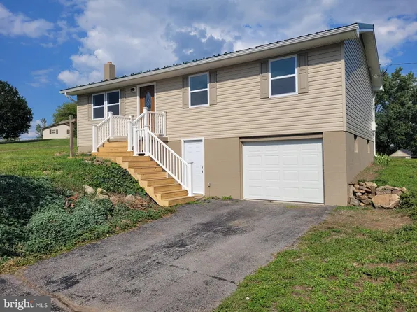 689 Fountainhead Dr, Keyser, WV 26726