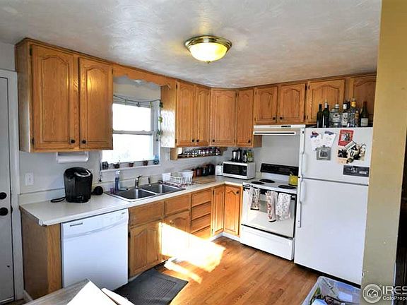 3rd image of 3135 Euclid Ave