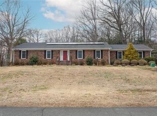 825 Whispering Wind Rd, Burlington, NC 27217