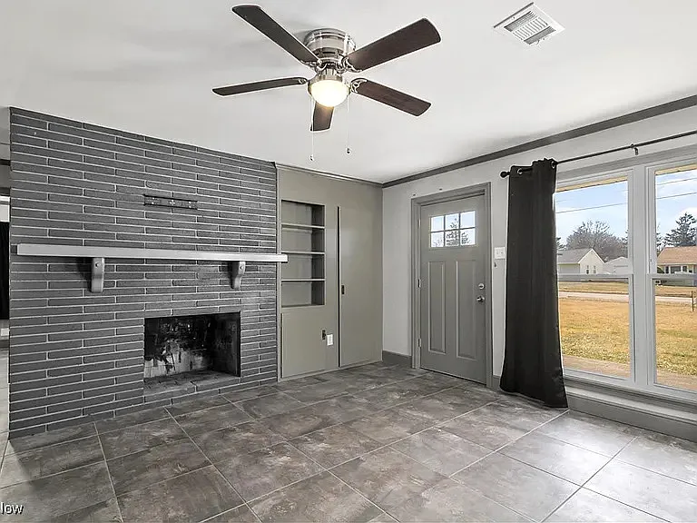 7411 Oregon Trl — Photo 3