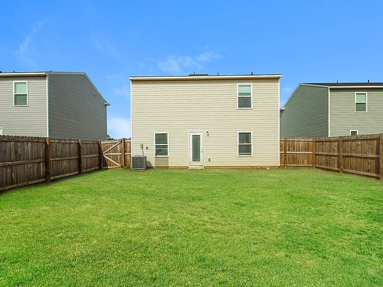 246 Wadsworth Rd — Photo 15