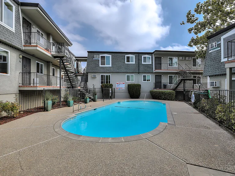 The Parc @470 — Photo 7