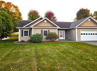 184 Jackson St, Newport, VT 05855