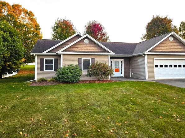 184 Jackson Street, Newport City, VT 05855