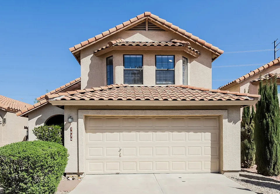 1626 E Villa Theresa Dr