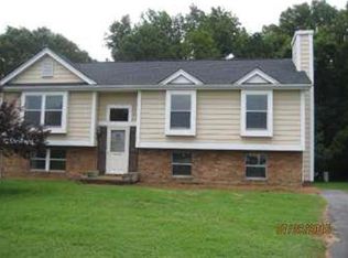 3913 Montclair Rd, Richmond, VA 23223