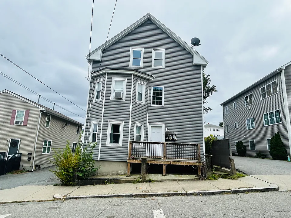 216 Progress Ave #3