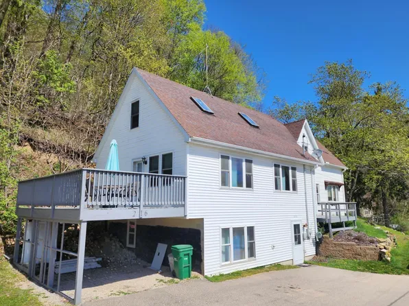 216 Prospect St, Mc Gregor, IA 52157