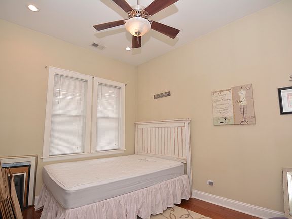 3rd image of 1408 N Bell Ave #1
