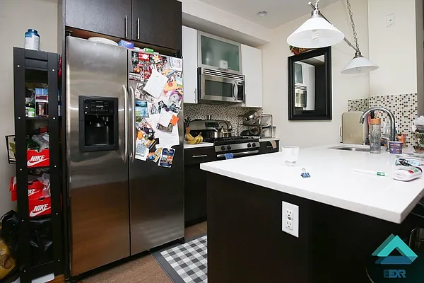 Rented by EXR | media 8