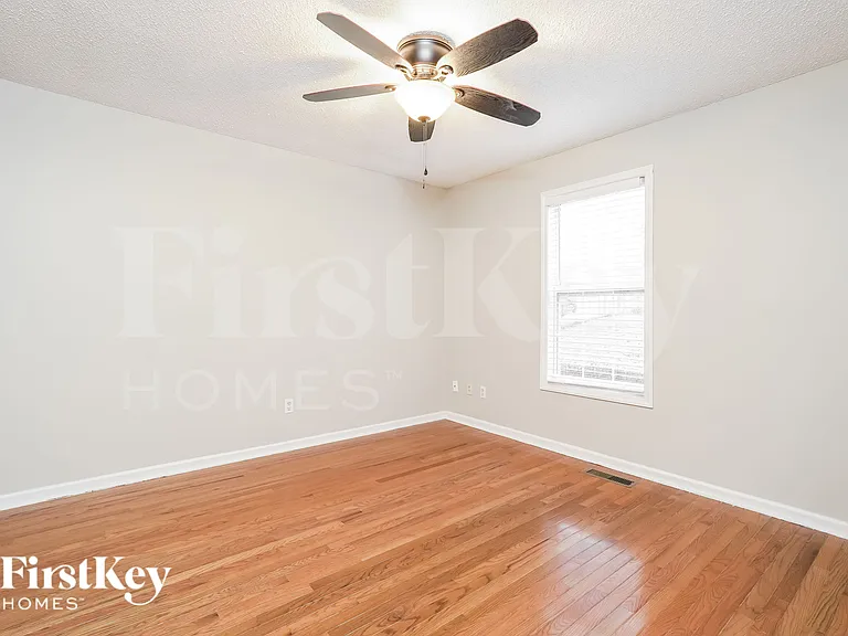 139 Creek Meadow Dr — Photo 14