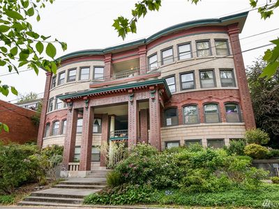 626 13th Ave E APT N, Seattle, WA, 98102
