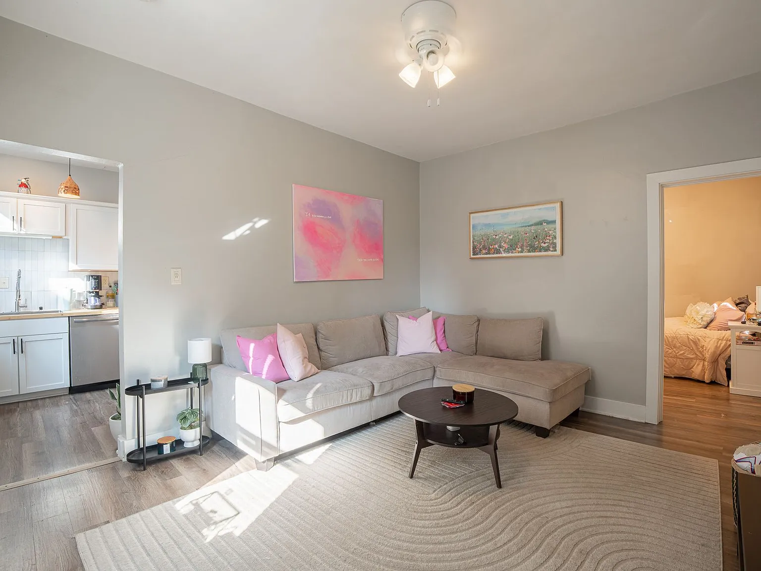 2436 S Wentworth Ave — Photo 2
