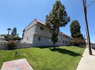 Grand House, Riverside, CA 92503