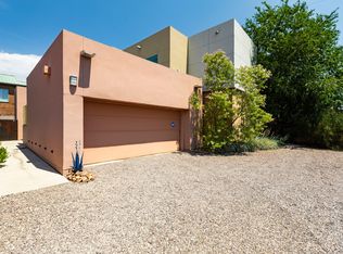 1224 8th St NW, Albuquerque, NM 87102