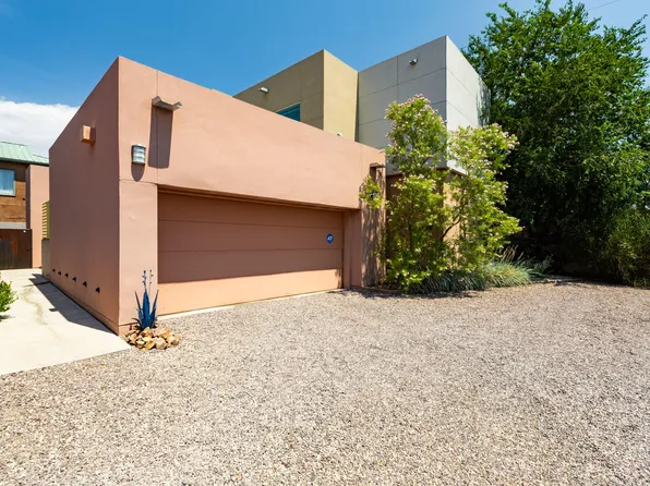 1224 8th St NW, Albuquerque, NM 87102